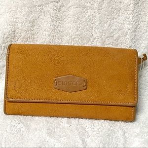 BUXTON Wallet real suede NEW